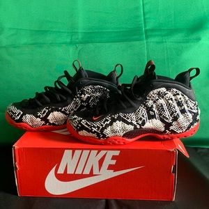 Nike Air Foamposite One ‘Albino Snakeskin’  Size 10M